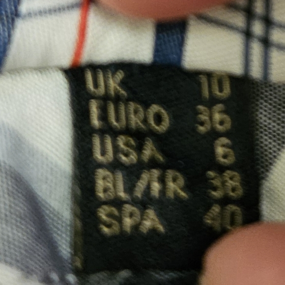 Barbour Glenrothes tartan dress - Picture 11 of 12